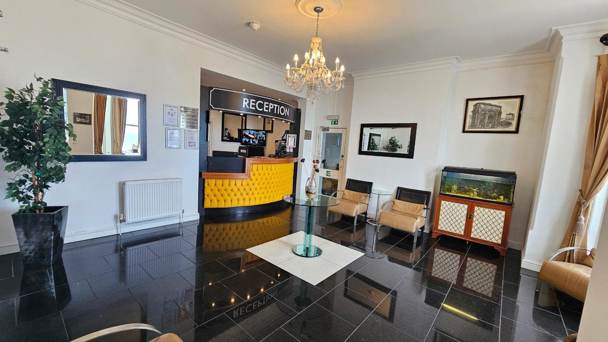 The Strand Hotel Eastbourne Eksteriør billede
