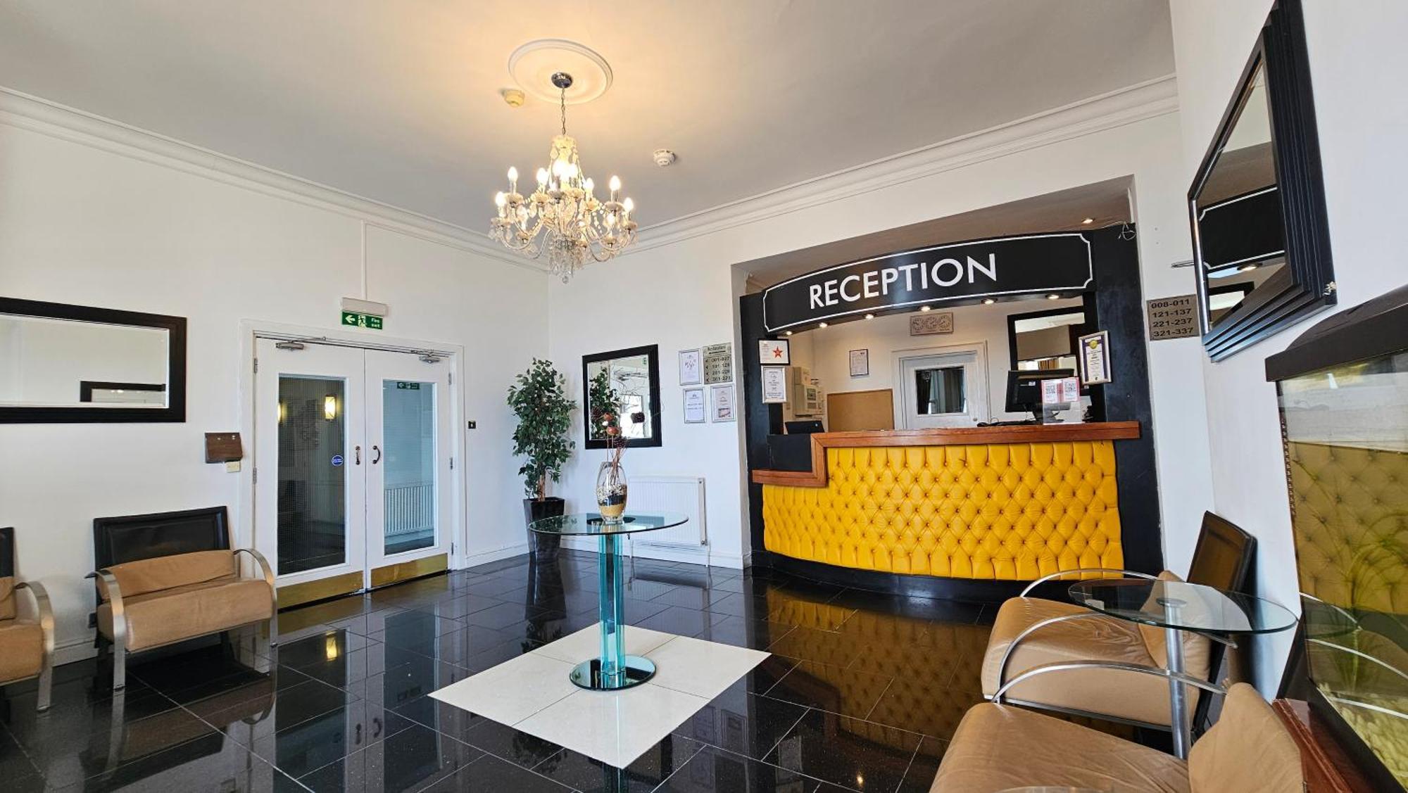 The Strand Hotel Eastbourne Eksteriør billede