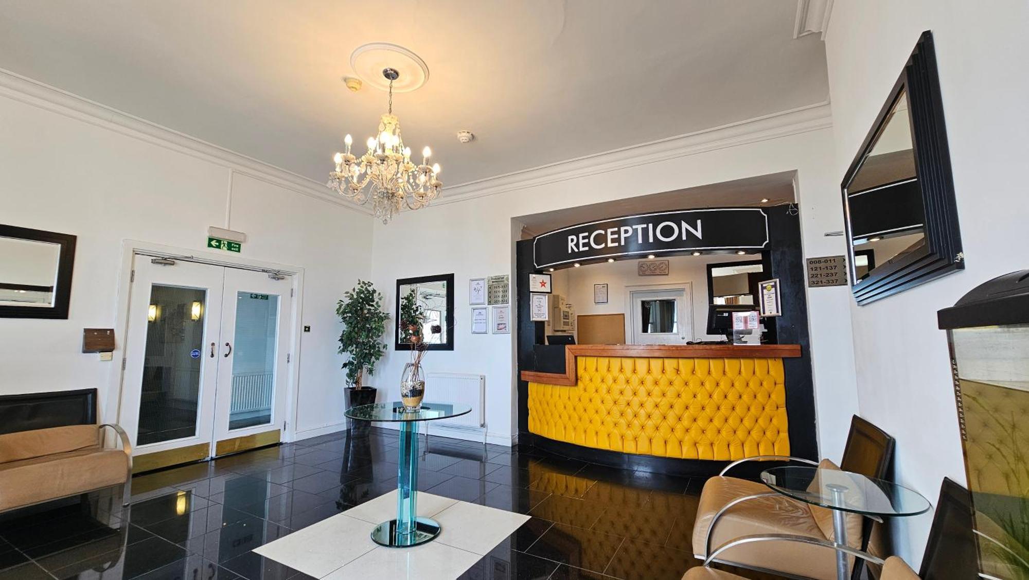 The Strand Hotel Eastbourne Eksteriør billede