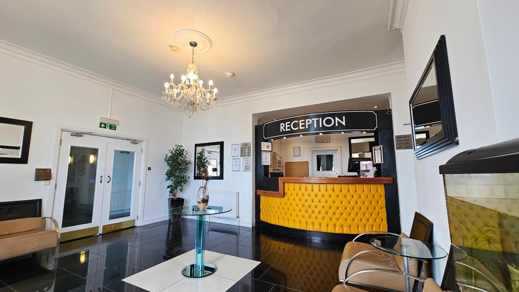 The Strand Hotel Eastbourne Eksteriør billede